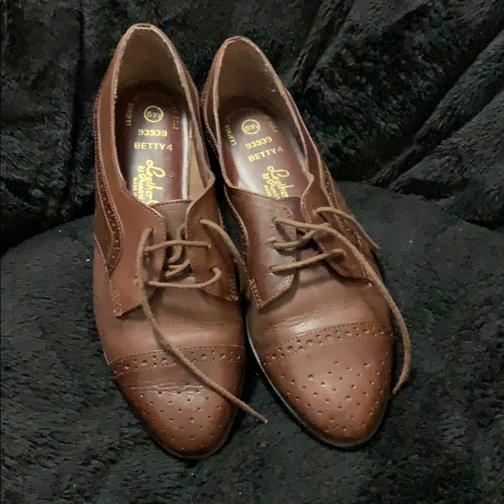 Leather Craft by premiere collection size 6.5 shoe